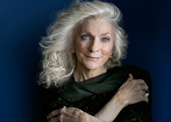 Judy Collins is still rocking it at 85